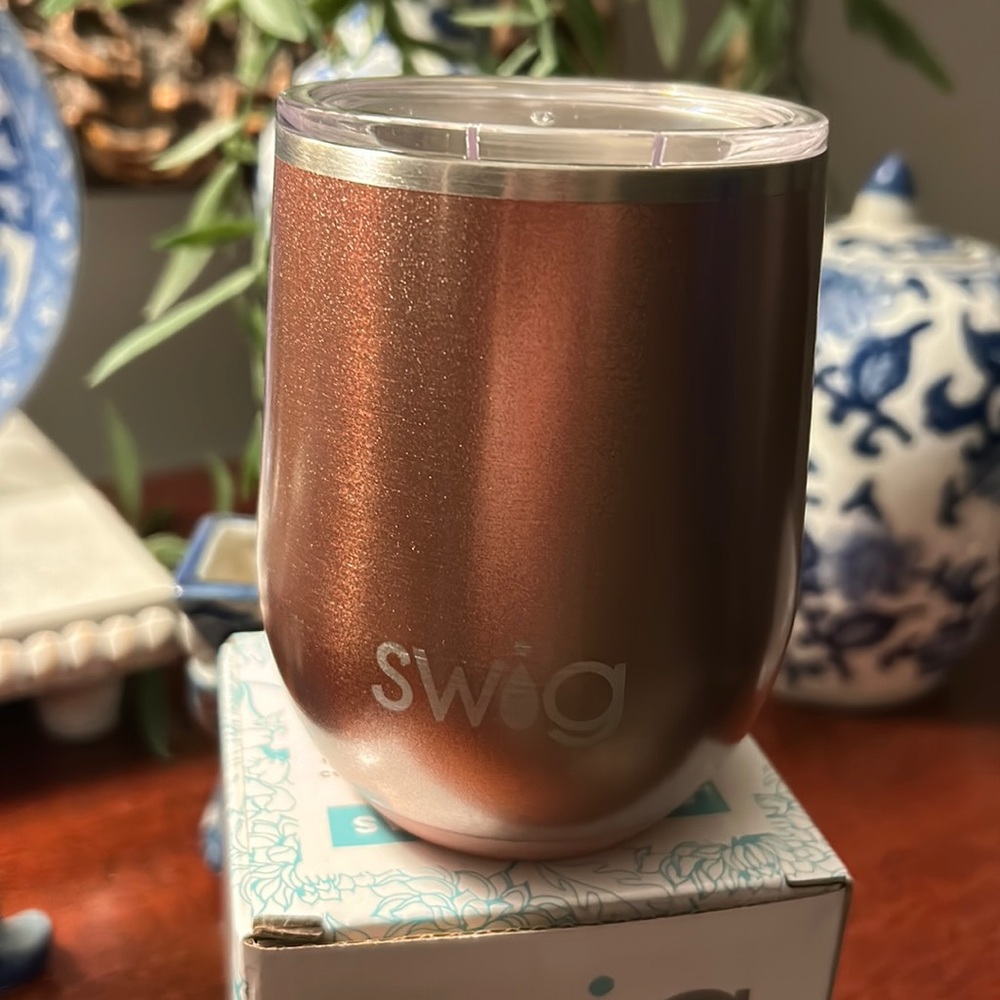 Swig Rose Gold Stainless Steel Stemless Wine Cup. NIB